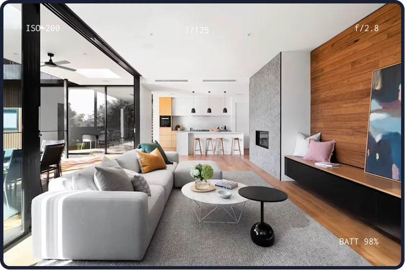 intérieur d'une maison moderne, vue sur le salon